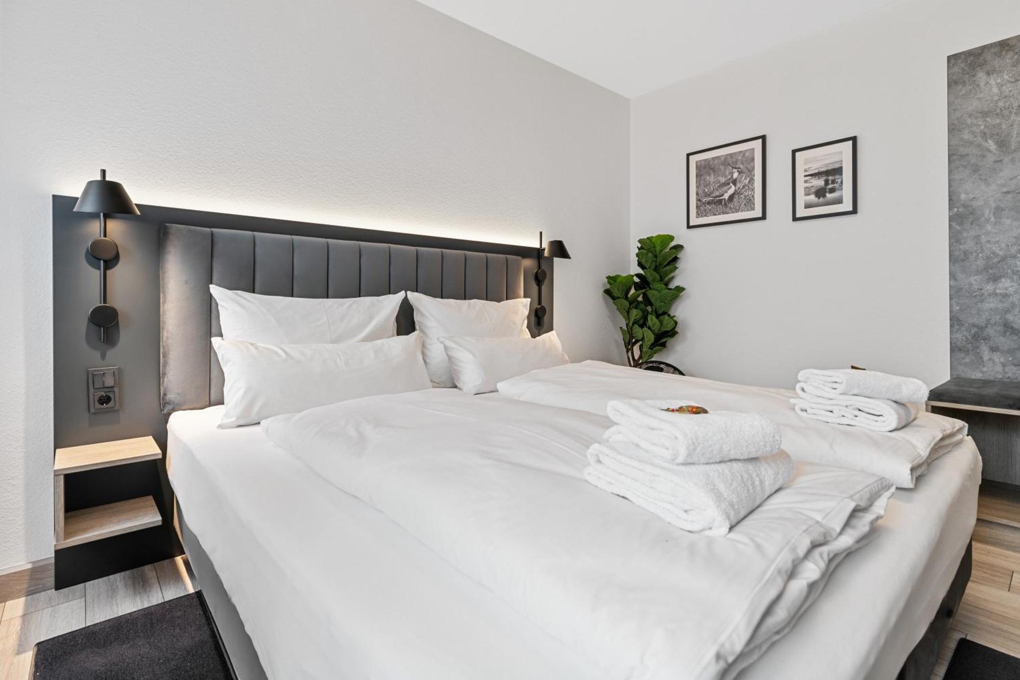 Bright Herzogenaurach Zentrum Chambre photo