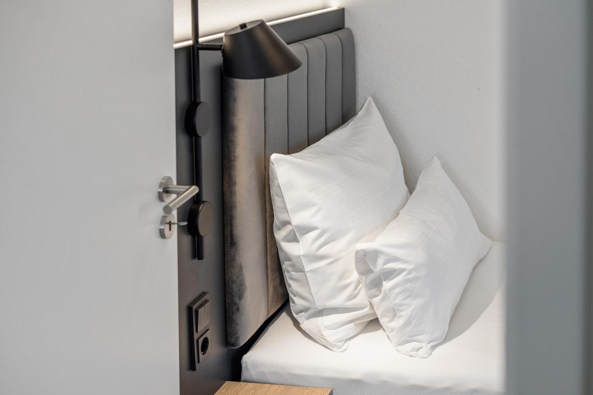Bright Herzogenaurach Zentrum Chambre photo
